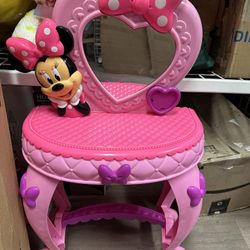 minnie mouse kids vanity