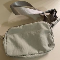 Lululemon Belt Bag 