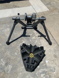 CycleOps bike trainer