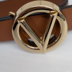 Luxury Designer Belt.. Medium... $150