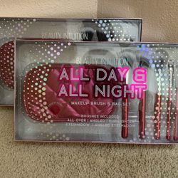 New Beauty Intuition All Day And Night Makeup Brush And Bag Set
