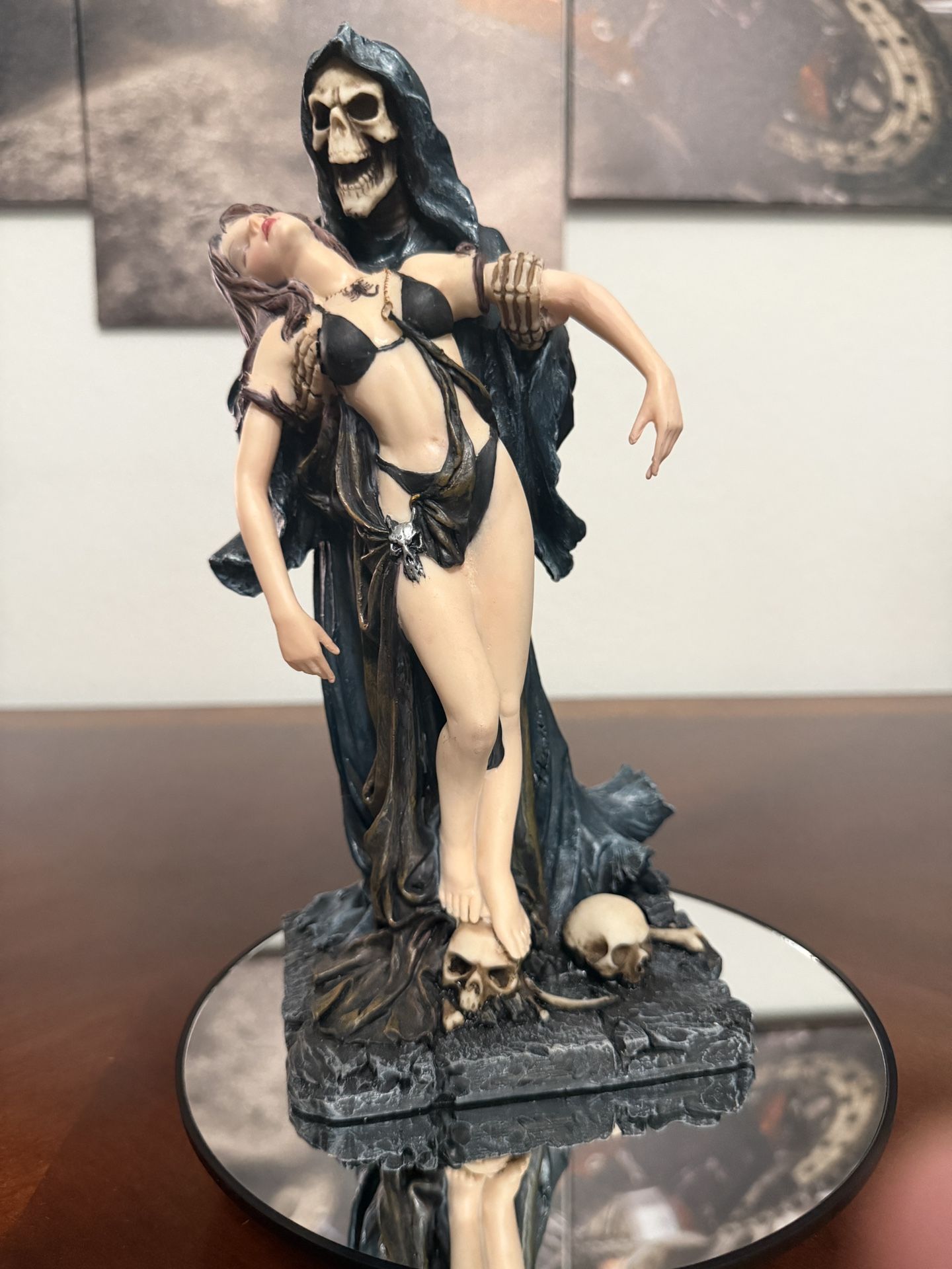 High-quality Grim Reaper statue