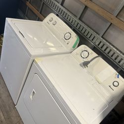 Amana Washer And Electric Dryer 