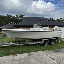 20ft Mako Center Console