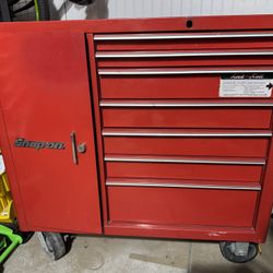 SNAP ON TOOL CART 