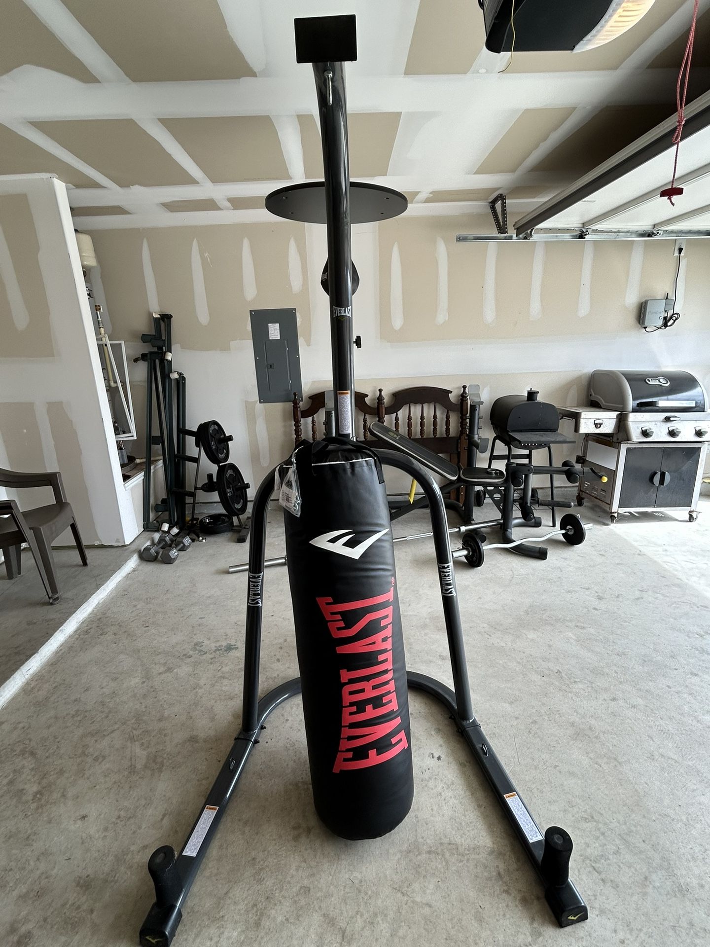 Everlast Punching Bag Stand Bundle