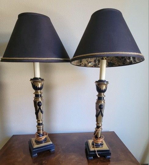 Pair Vintage Mid Century Black & White Lion Head Table Lamps 