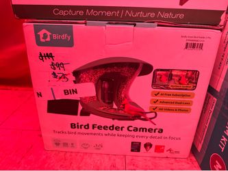 Bird feeder camera