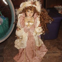 Ashley  Bella Porcelain Doll 20 Or 21 Inches