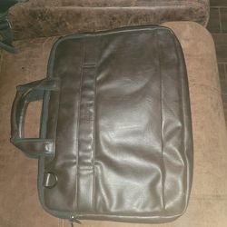 Reaction Kenneth Cole Laptop Bag 