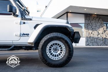 Km552 17" Machined 5x5 jeep Fitment