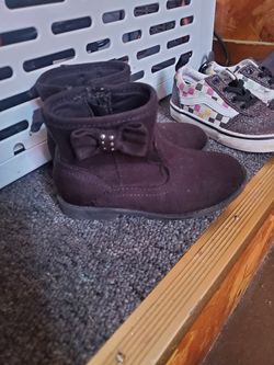 Toddler girl ankle boots size 7