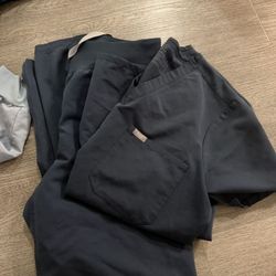 FIGS SCRUBS MEDIUM WOMEN