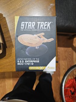 Gold Model Of The U.S.S. Enterprise NCC-1701-D