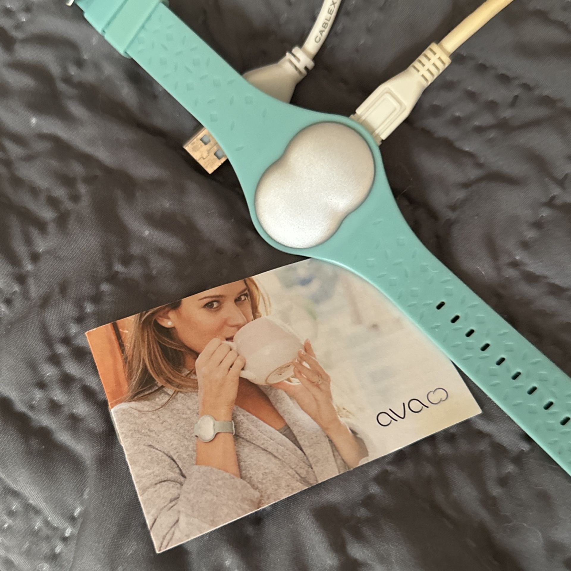 Ava Women Monitor