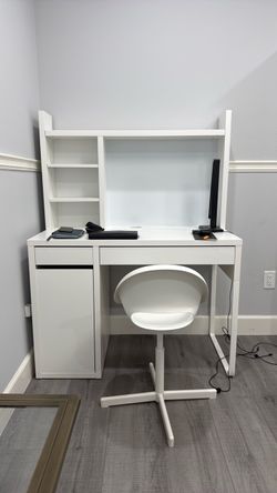 Desk