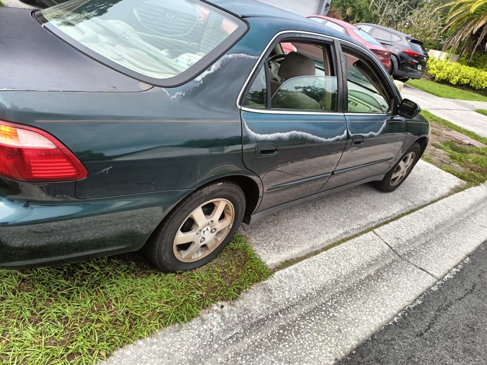 2000 Honda Accord
