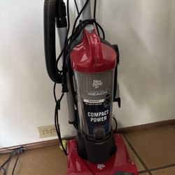 Dirt Devil Endura Reach Vacuum