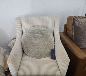 Lounge chair