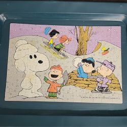 Vintage  MB Peanuts Puzzle 100 pc Snoopy Snowman Sledding  16x11" Complete Rare