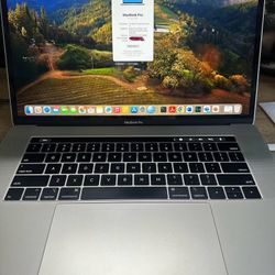 2018 15” MacBook Pro