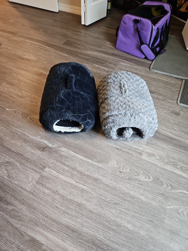 Cat Carrying Beds