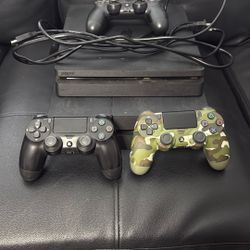 Used PS4 Slim , Broken PS4 , 2 Broken DualShock 4