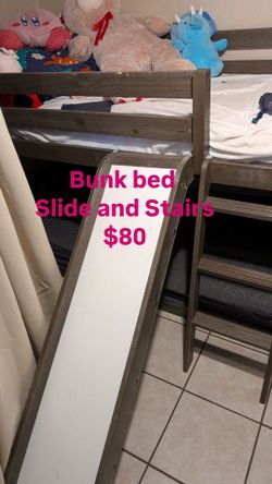 Low Twin Bunk bed