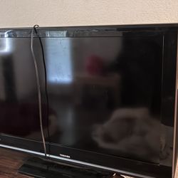 40” flat screen (not smart)