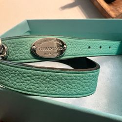 Tiffany & Co Leather Bracelet Blue Size Medium 