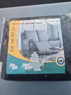 Water proof recliner cover