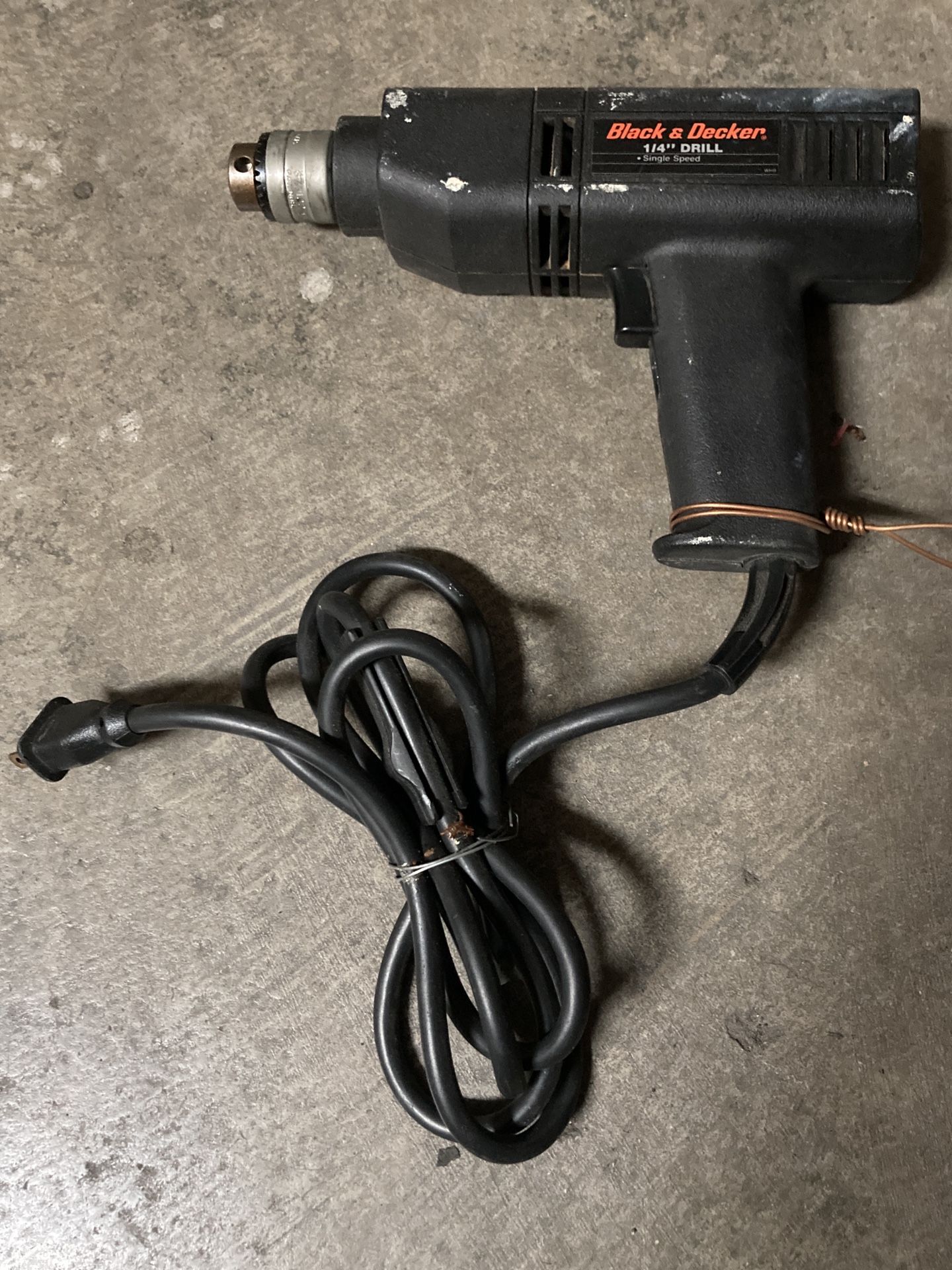 Black & Decker 1/4” Drill