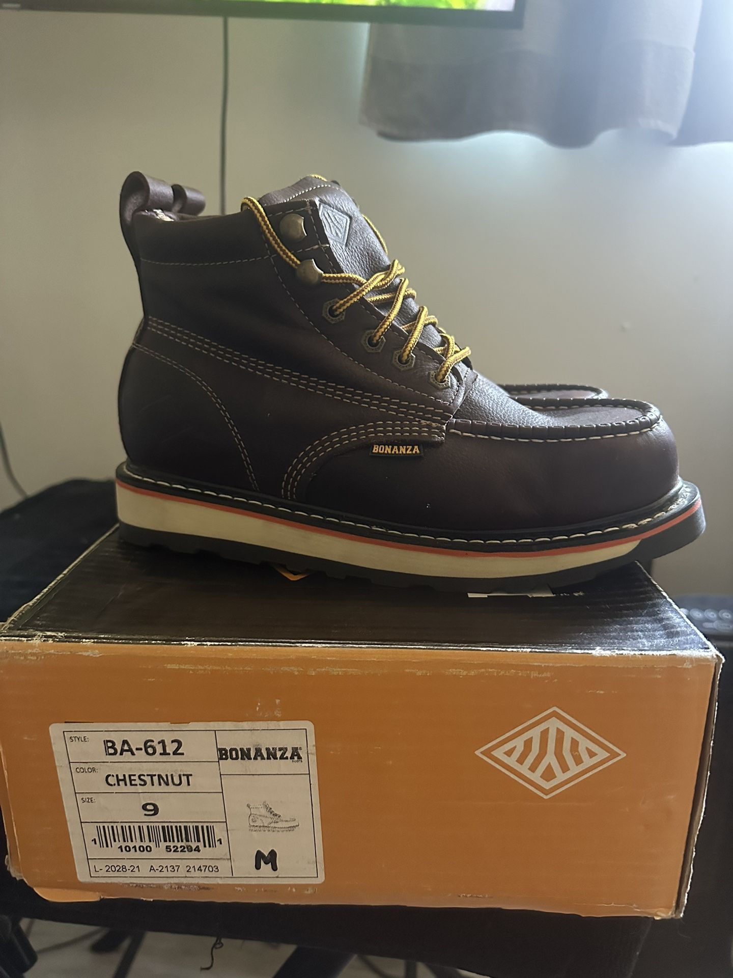 Work Boots Size 9