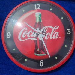  Vintage Coca-Cola  Clock