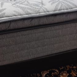 Sealy Queen Pillow Top Mattress ( & Box Spring)