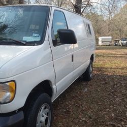 2000 Ford Econoline
