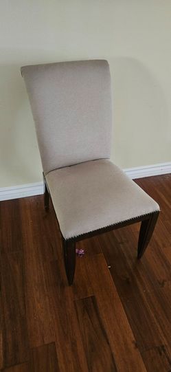 Free chair