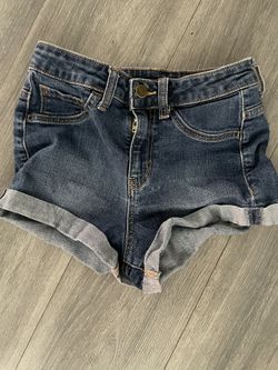Forever 21 Jean shorts Size 25