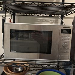 Panasonic Inverter Microwave Oven