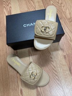 Chanel slides
