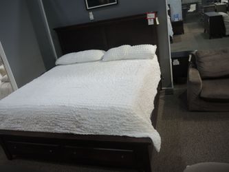 Grain Collection King Storage Bed - Espresso Finish with Footboard Drawers - Floor Sample