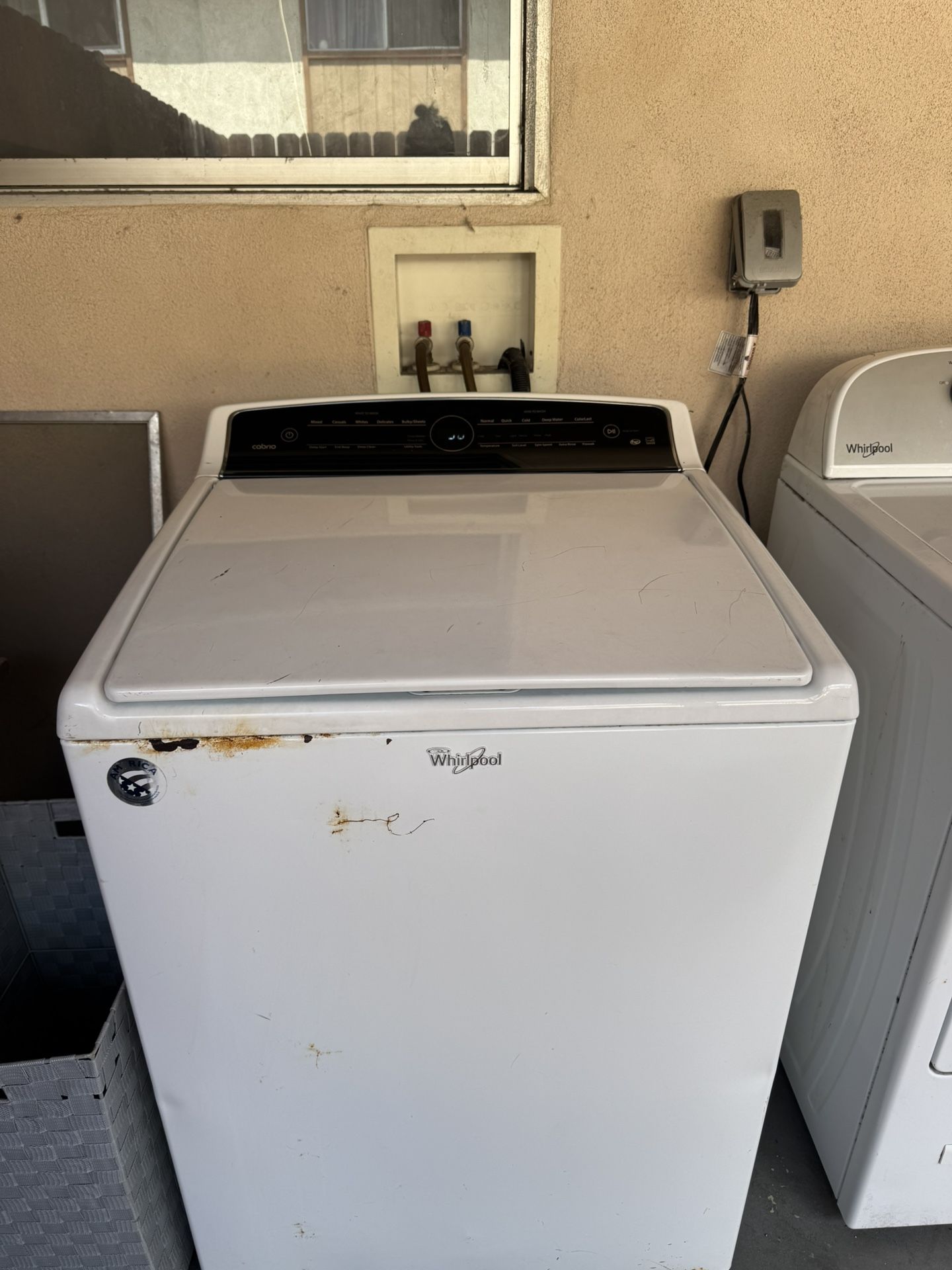 Whirlpool Cabrio Top Load Washer - Works Great!