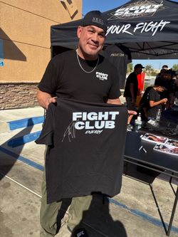 Tito Ortiz autographed t shirt