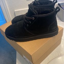 black uggs size 8 womens used fairly.