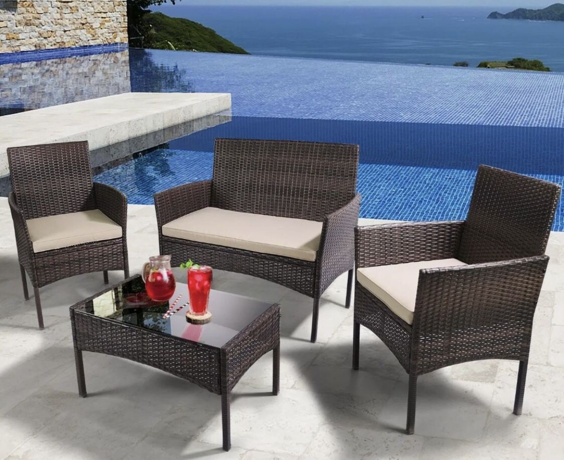 Brand new 4 PCS Garden Patio Furniture