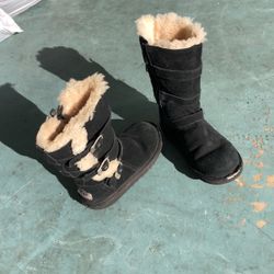 Ugg Boots Size 2 Youth