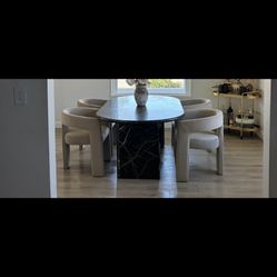 Marble Table And Chairs 