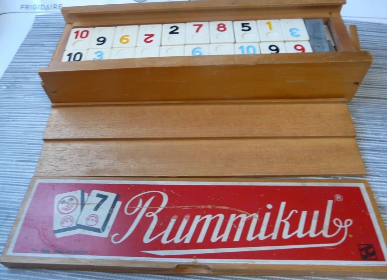 Vintage Rummikub game set 1973 made in Israel complete set