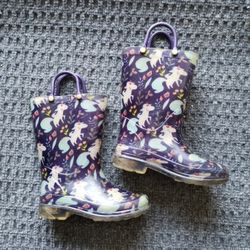 Girl's rain boot.