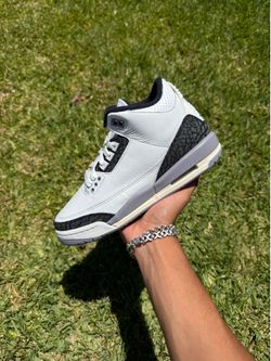 Jordan 3 GS “Cement Grey” Size 5Y/6.5W